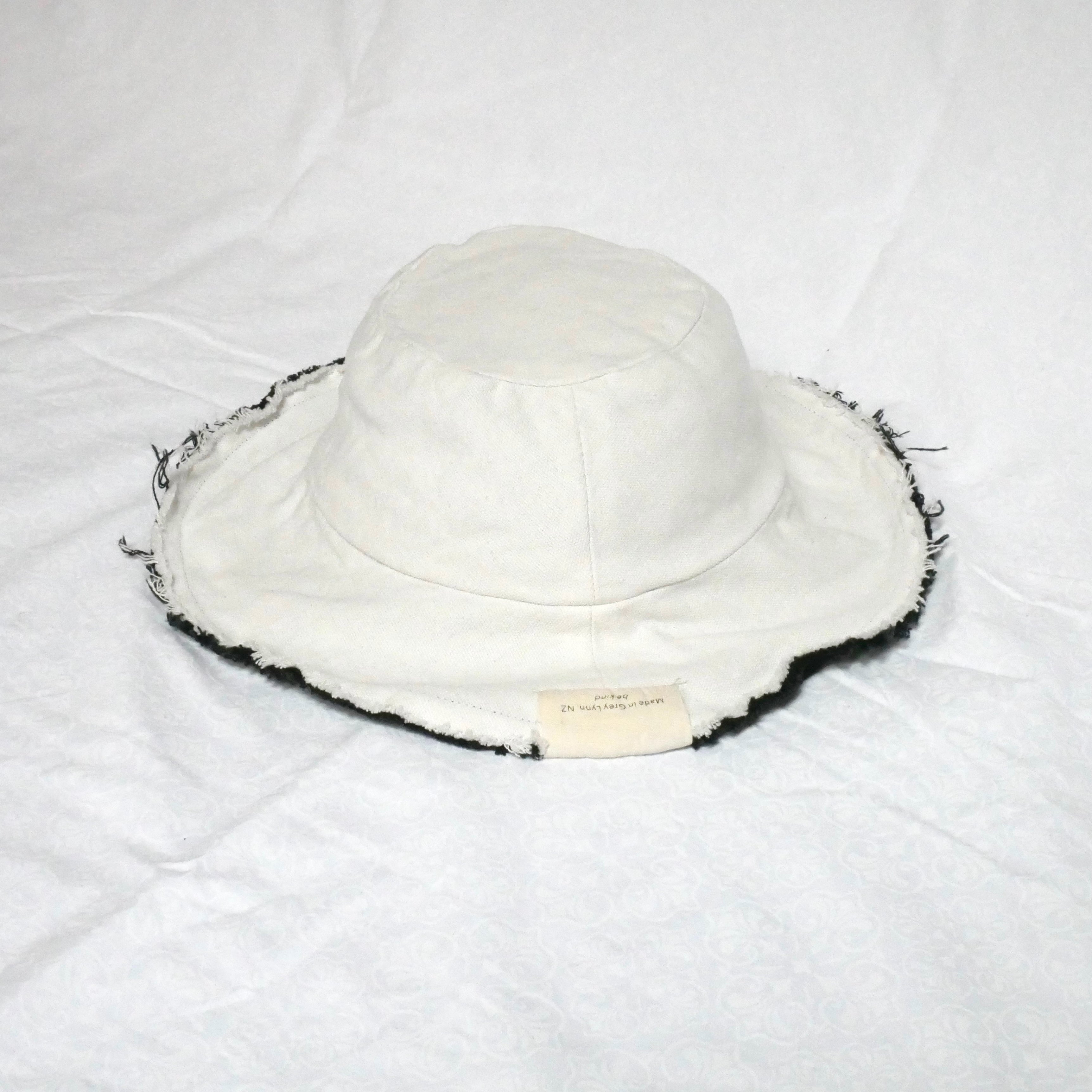 Angie Hat