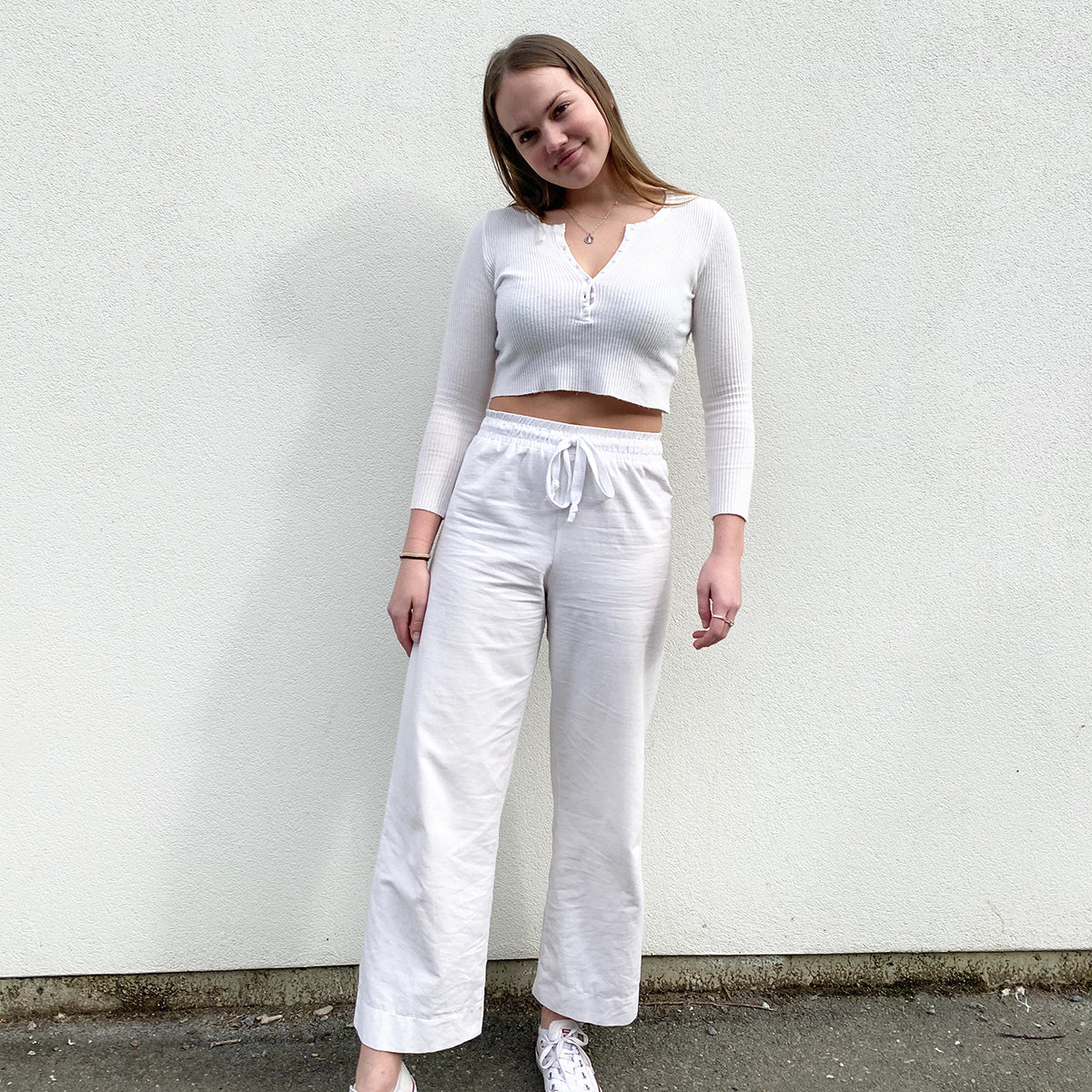 Stella Claire linen wide leg pants. Sustainably made in New Zealand.